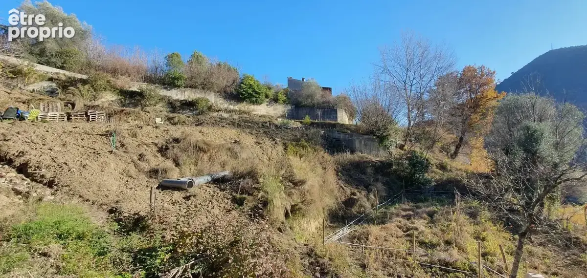 Photo Terrain à Tourrette-Levens au prix de 200 000€