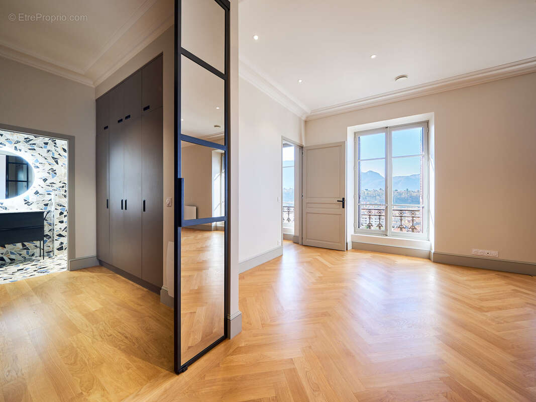 Appartement à AIX-LES-BAINS