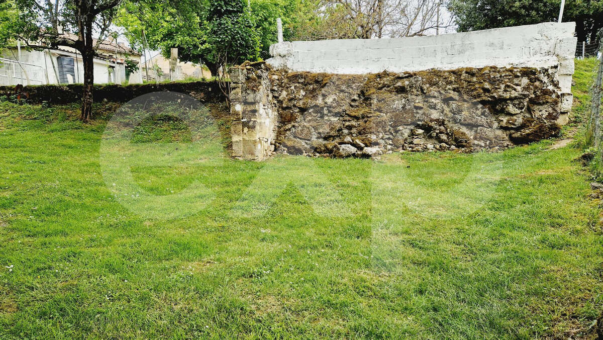 Terrain 376 m² à Langoiran  - photo 6