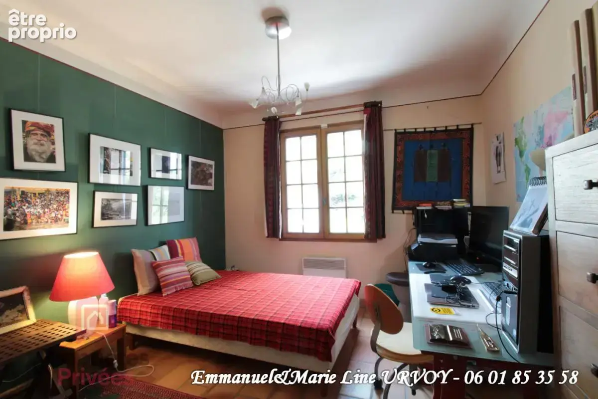A VENDRE - Barbentane. Quartier résidentiel, maison 3 chambres, garage, piscine - photo 7