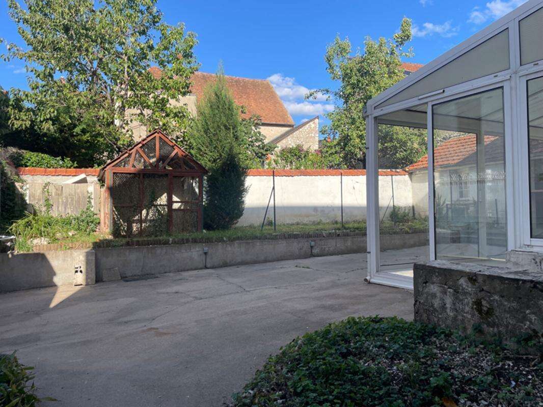Maison à BONNY-SUR-LOIRE