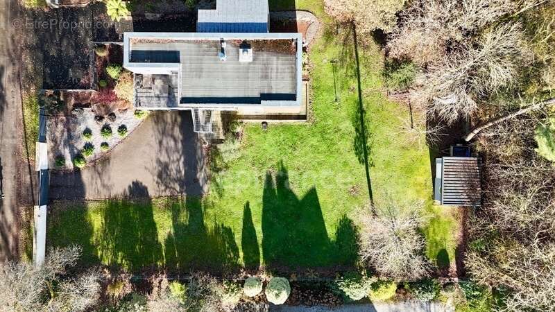 Maison à CARHAIX-PLOUGUER