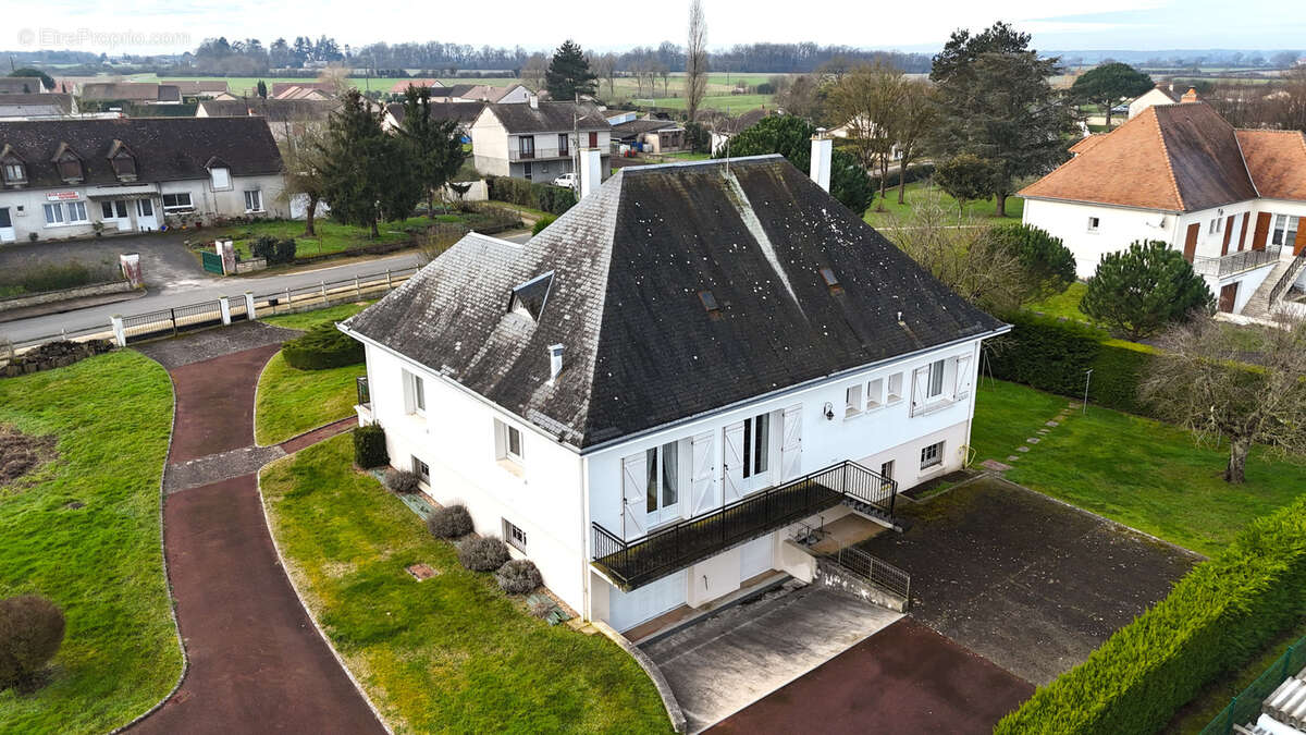 Maison à LEIGNE-LES-BOIS