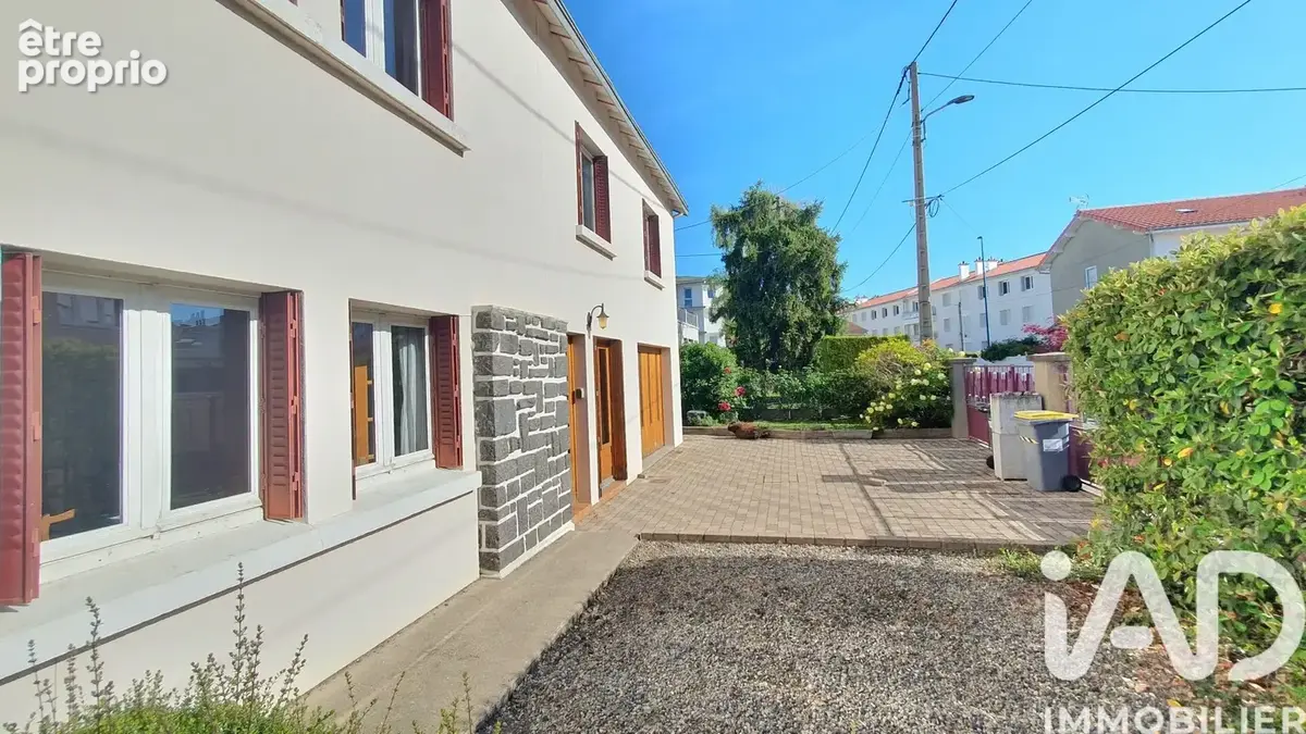 Photo 1 - Maison à CLERMONT-FERRAND