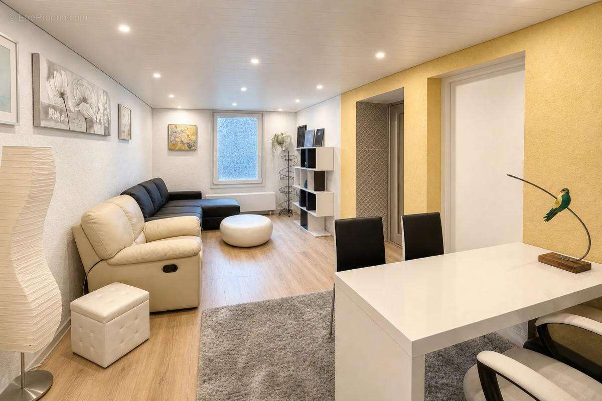 Les abrets-en-dauphiné (38490) – propriété atypique – 335 m² - photo 19