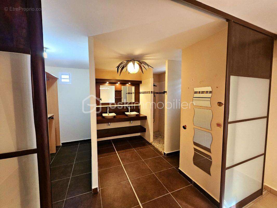 Maison à SAINT-FRANCOIS