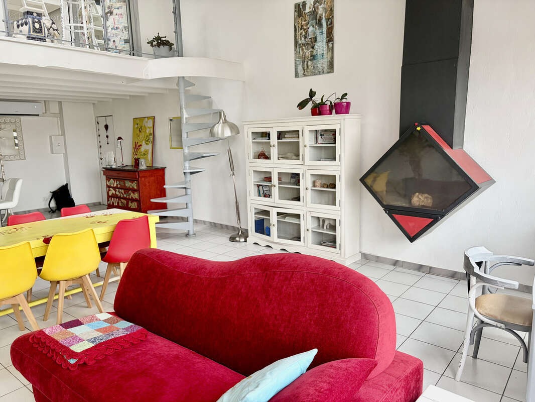 Appartement à MARSEILLE-7E