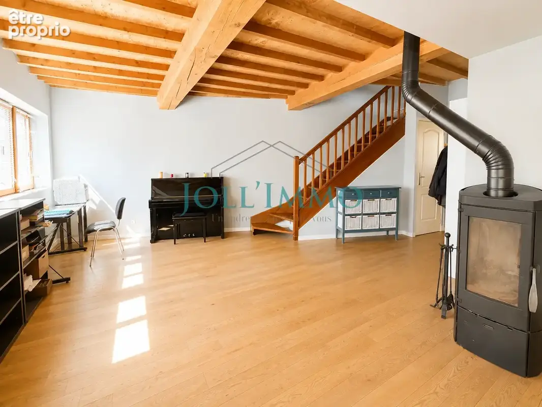 Roussillon   maison de 160 m2 avec dépendance de 90 m2 sur 807m2 de terrain - photo 5
