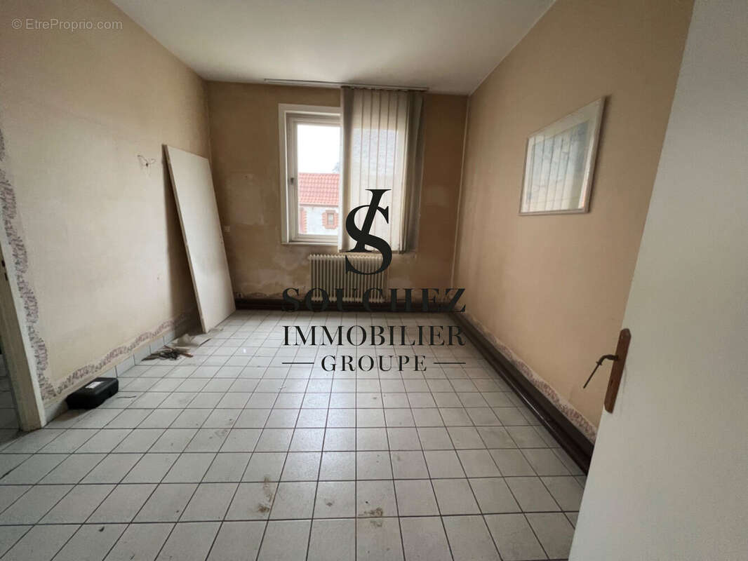 Appartement à HENIN-BEAUMONT