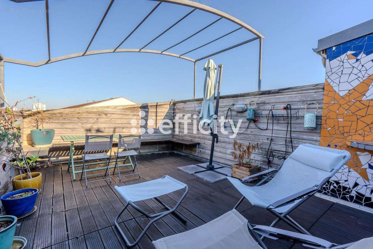 Appartement à BORDEAUX