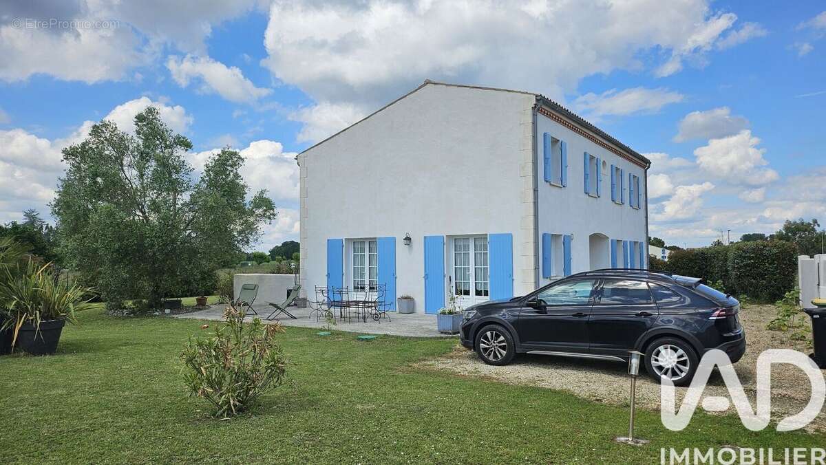 Photo 3 - Maison à CORME-ECLUSE