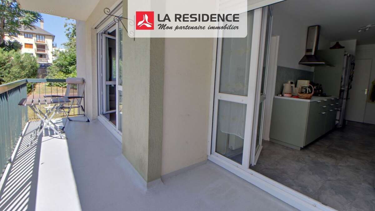 Appartement 73 m² à Bois-D'arcy  - photo 2