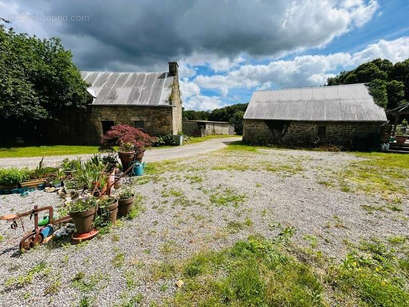Maison à GUERN