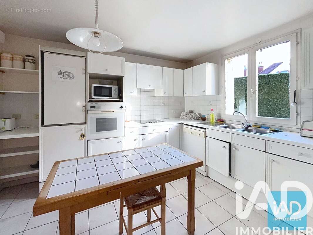 Photo 9 - Maison à LOUVECIENNES