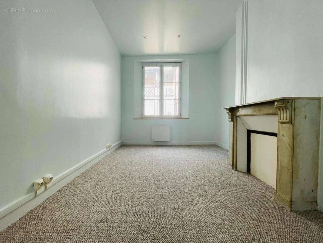 Rouen Centre — Appartement T2 rénové avec cachet, 28 rue du Cordier - photo 10