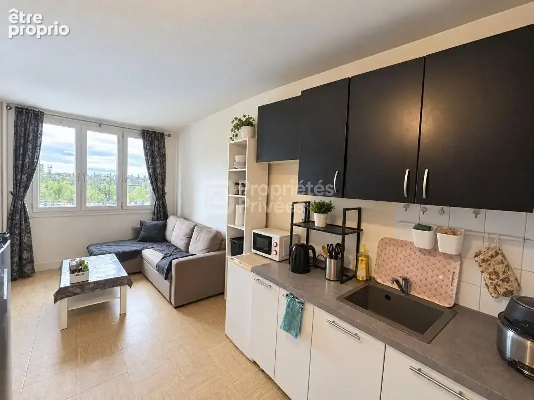 Appartement à VILLENEUVE-SAINT-GEORGES