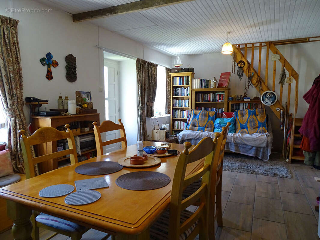 Maison à PLOUGONVER