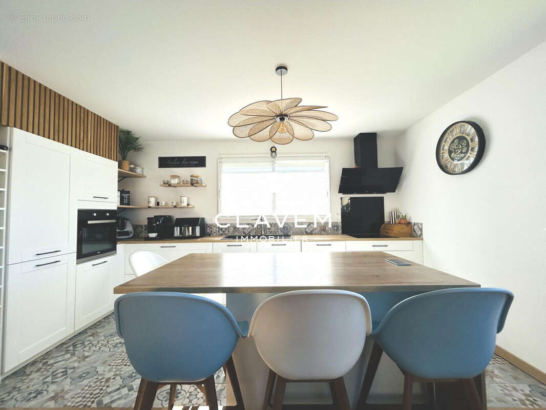 Maison à SAINT-ANDRE-DE-CUBZAC