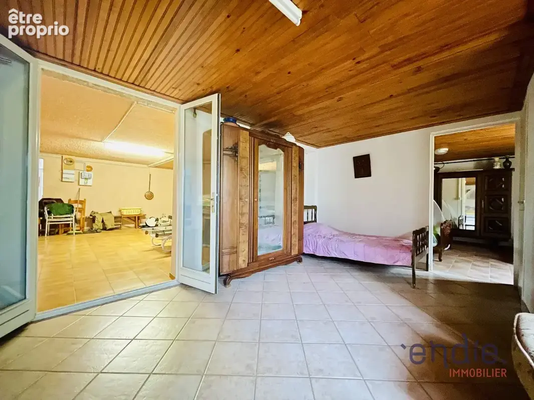 Lorgues villa t6 piscine garage - photo 26