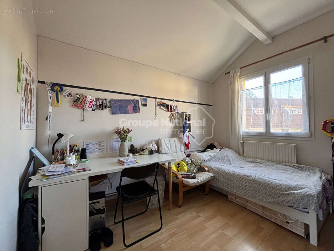 Versailles / Montreuil MAISON 6 pièce(s) 110 m2 avec jardin - photo 15