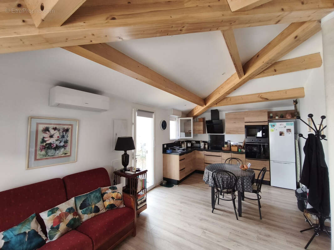 Maison à SIX-FOURS-LES-PLAGES