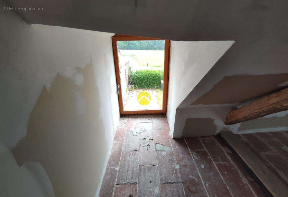 Maison à VAILLY-SUR-SAULDRE