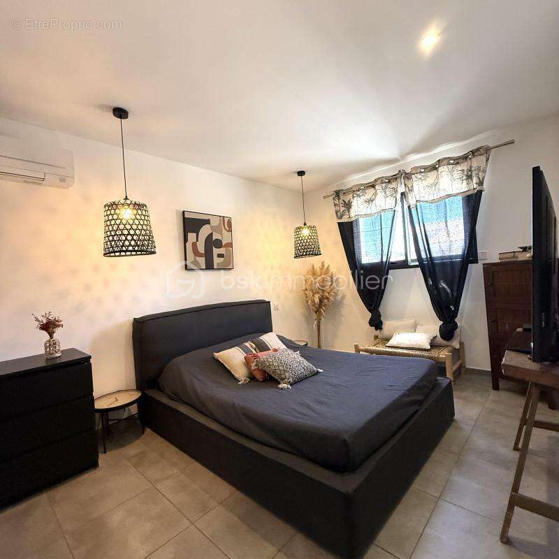 Maison 97 m² à Pia  - photo 11