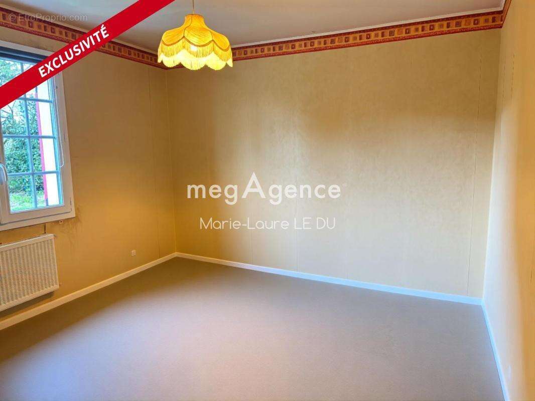 MAISON DE CAMPAGNE avec différentes dépendances - photo 14