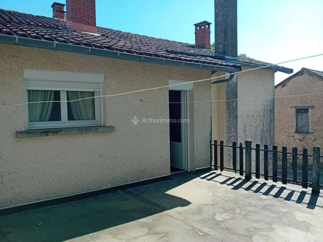 Maison à SAINT-JEAN-DE-MARCEL
