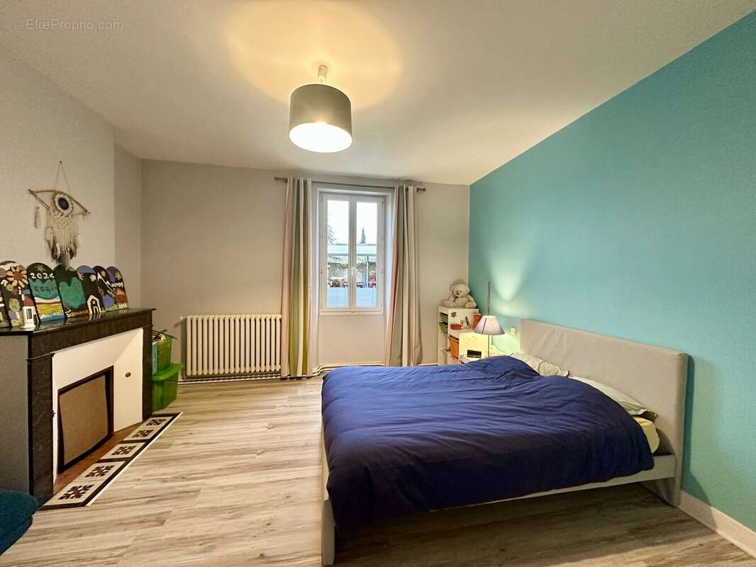 Maison à SAINTE-FOY-LA-GRANDE