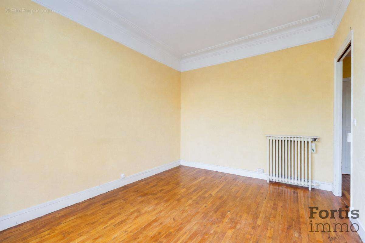 Appartement à PARIS-12E