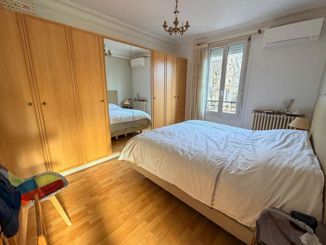 Maison à LE RAINCY
