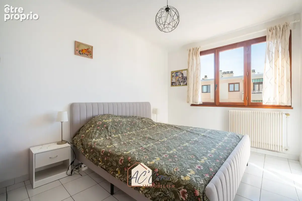 Saint-julien   appartement t3/4 de 76.82 m2   balcon   2/3 chambres - photo 6