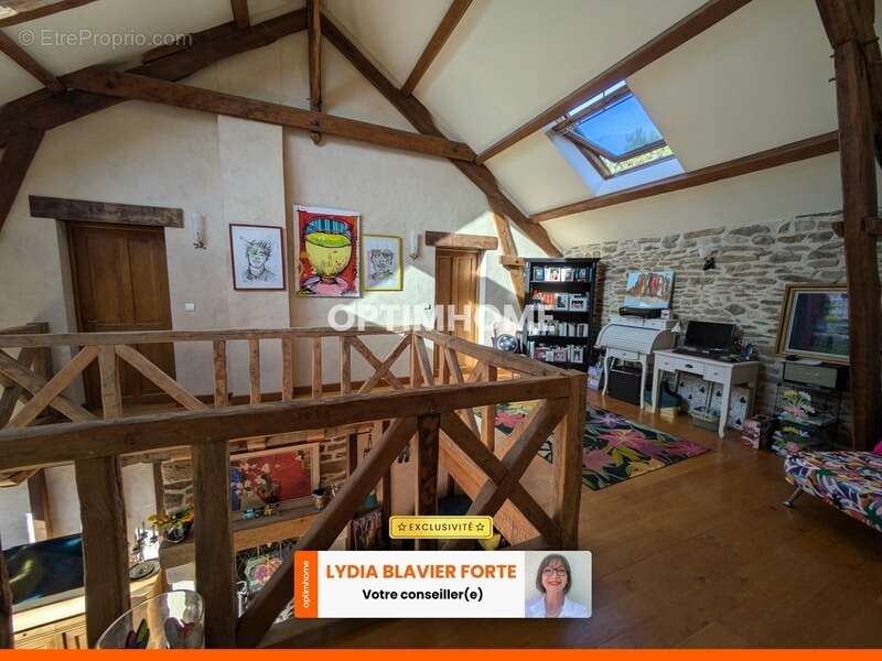 Maison à NEUVIC-ENTIER