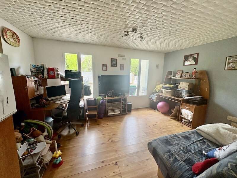 Maison à CHATEAUFORT