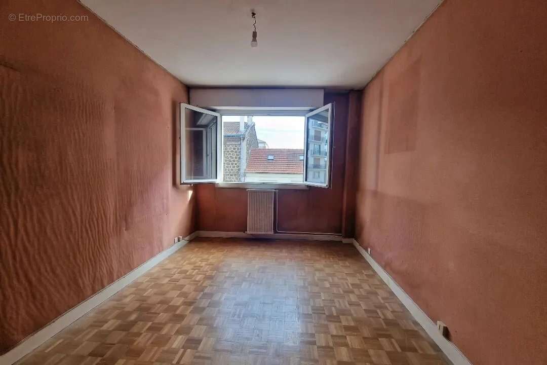 Appartement à NOISY-LE-SEC