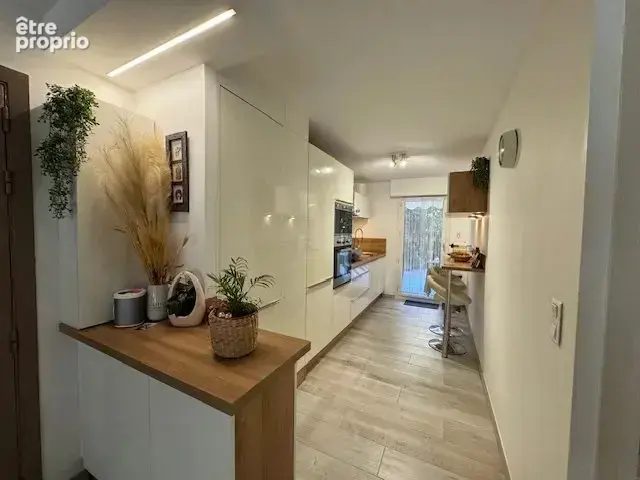Antibes – 3 pièces – rez-de-jardin – terrasses, piscine & garage - photo 8