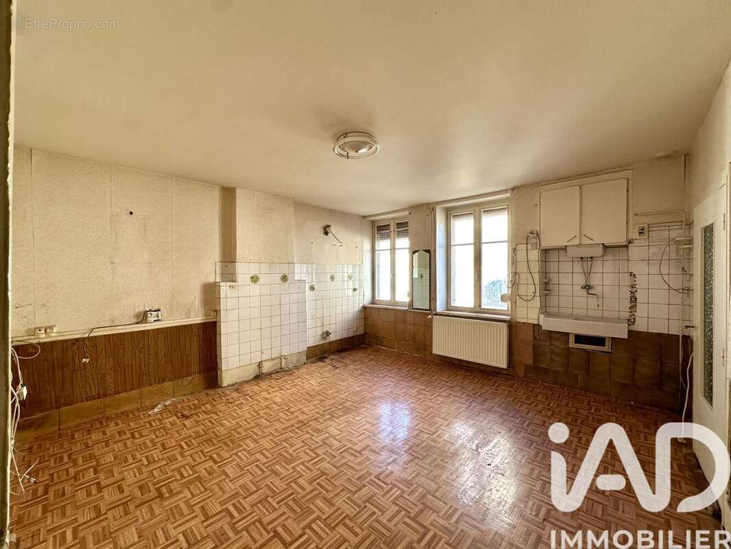 Maison 81 m² à Sedan  - photo 2