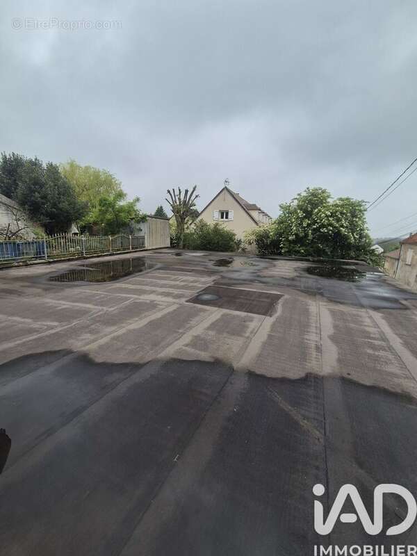 Photo 7 - Parking à LIZY-SUR-OURCQ