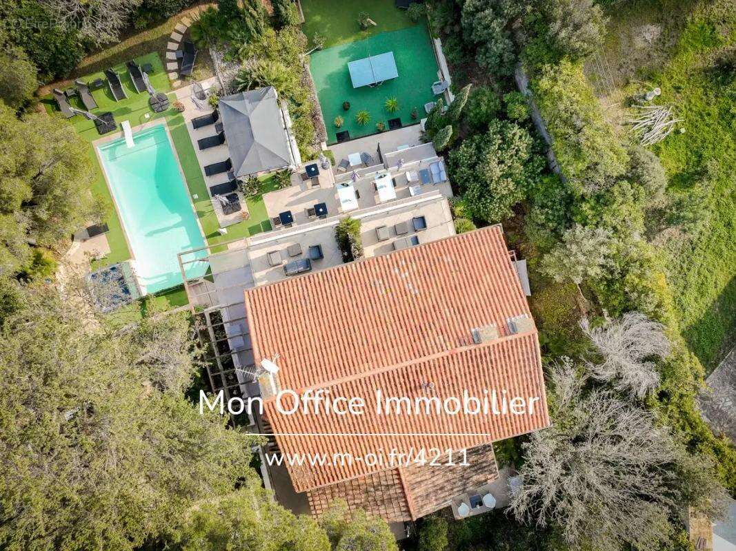 Maison à FREJUS