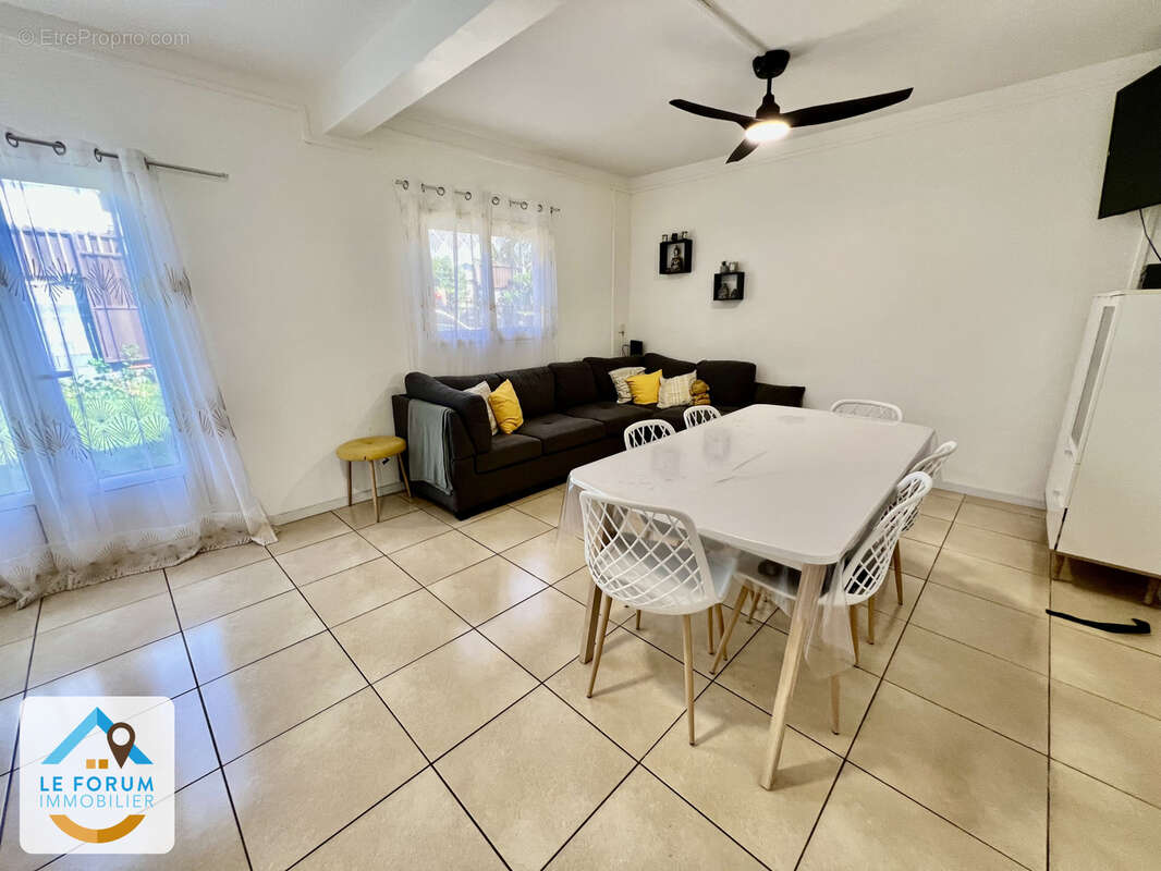 Maison à SAINT-JOSEPH