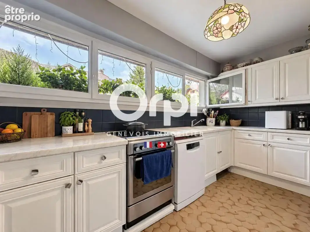 Maison individuelle avec 4 appartements - photo 6