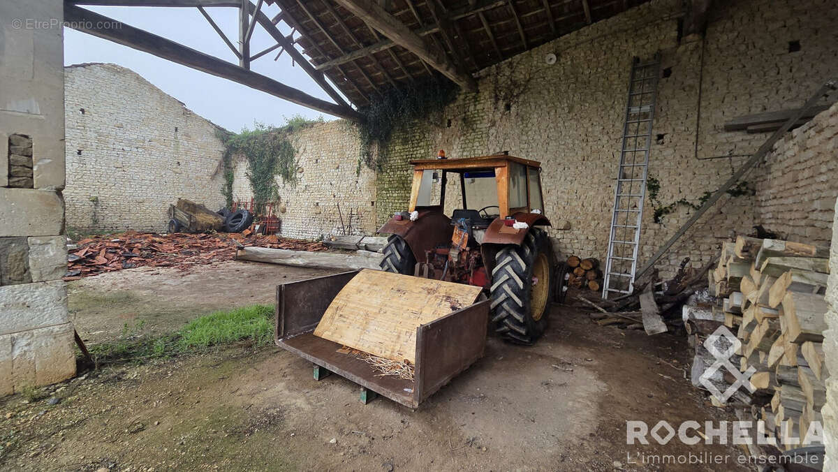 Appartement à PAILLE