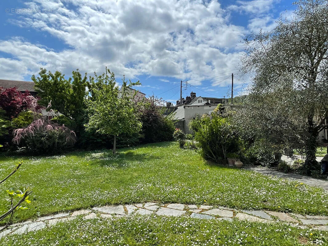 Maison bourgeoise Caudebec Les Elbeuf, 224 m² habitables - photo 2