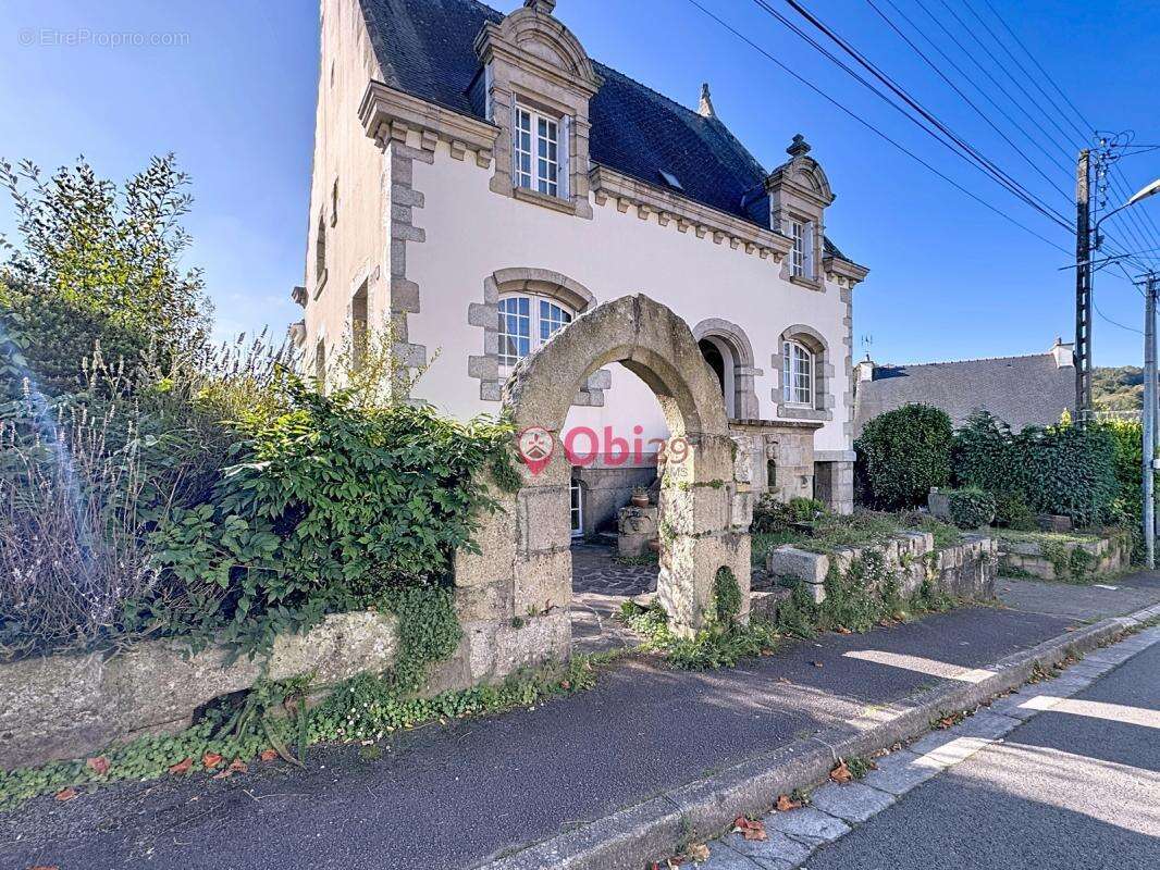 Maison à CHATEAULIN