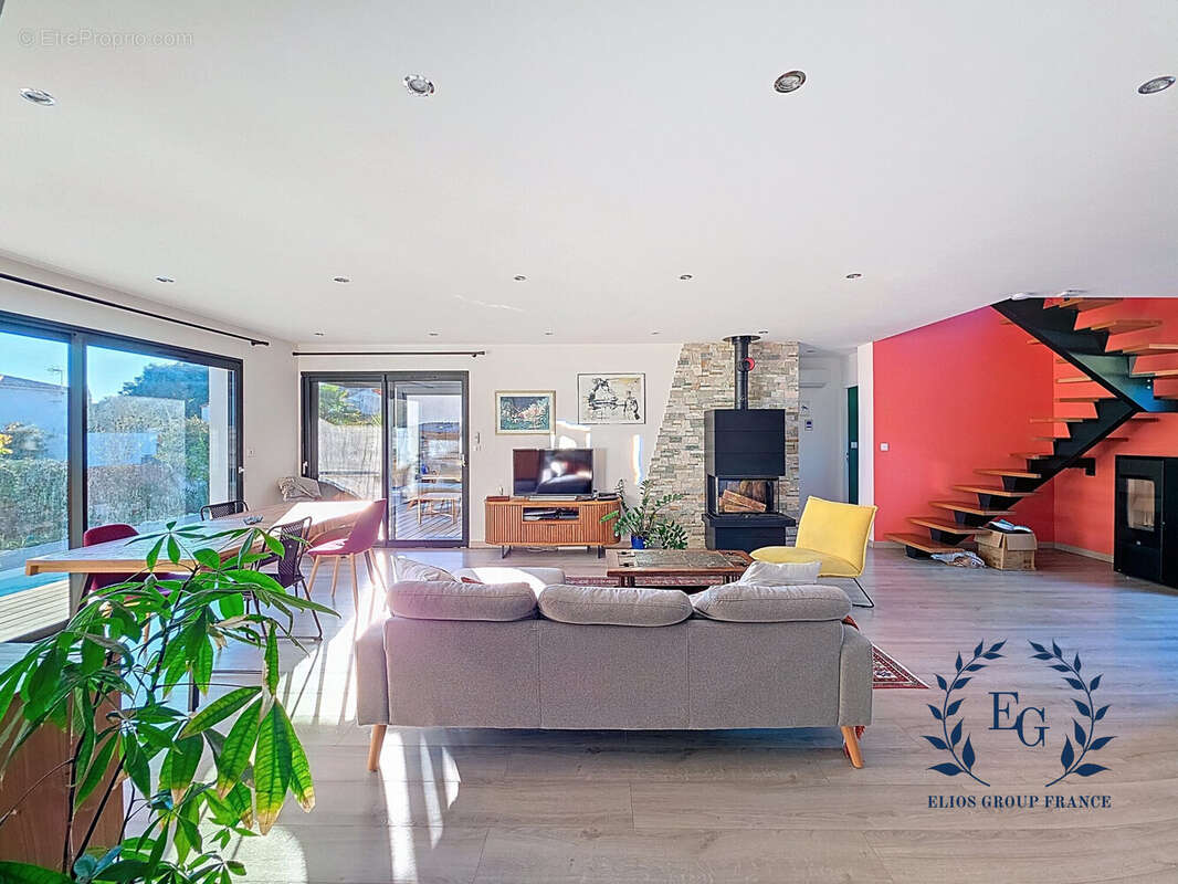 Maison à AIGUES-VIVES