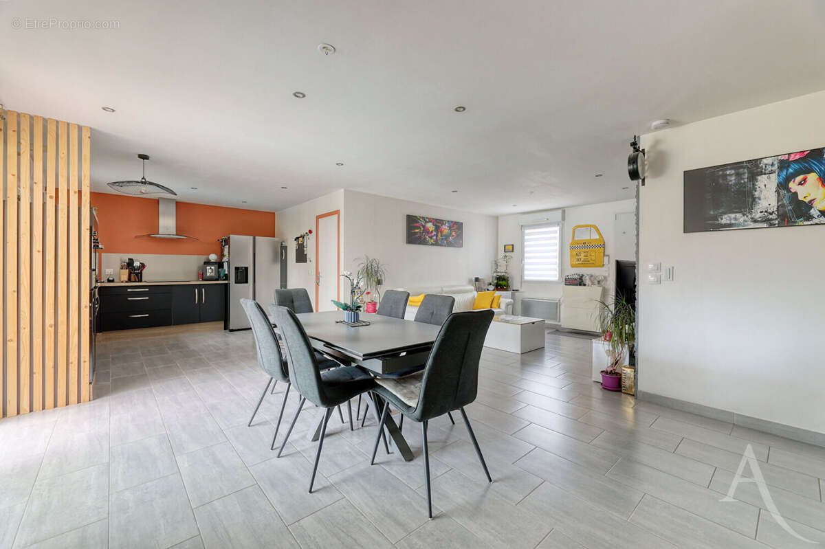 Maison à CORCOUE-SUR-LOGNE