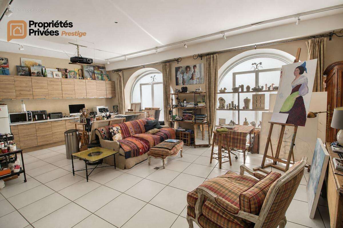Appartement à UZES