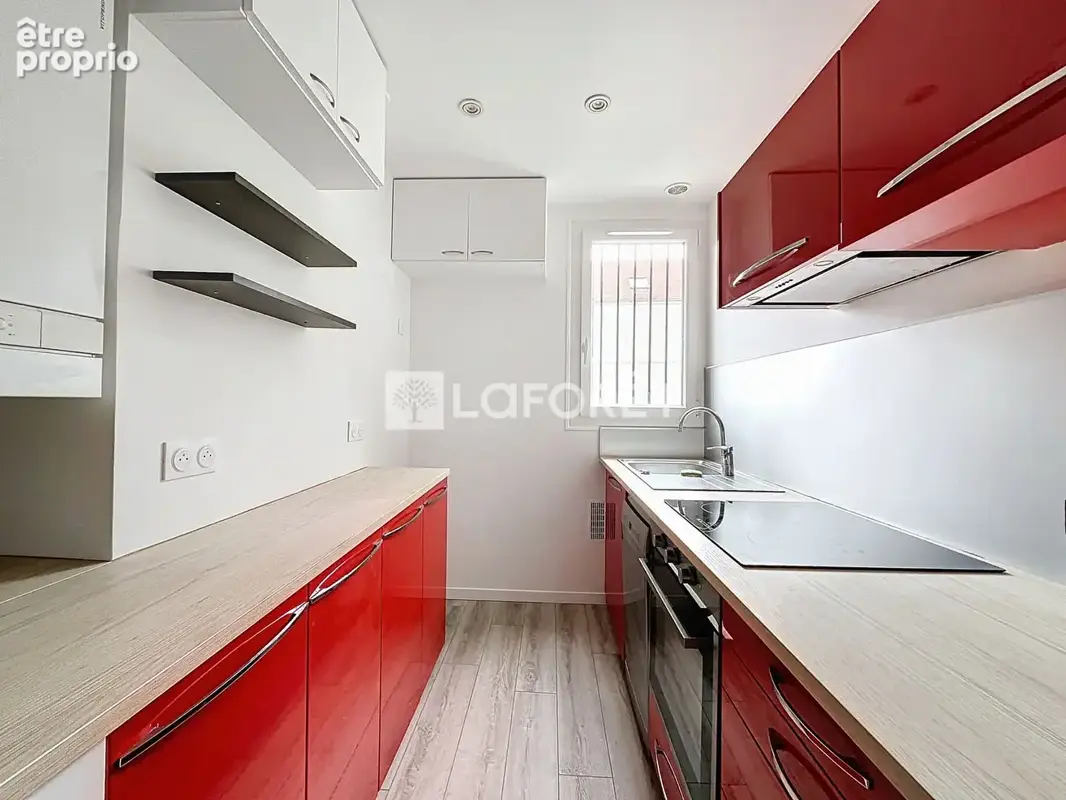 Charmant appartement rénové en plein coeur de Saint Germain en Laye - photo 2