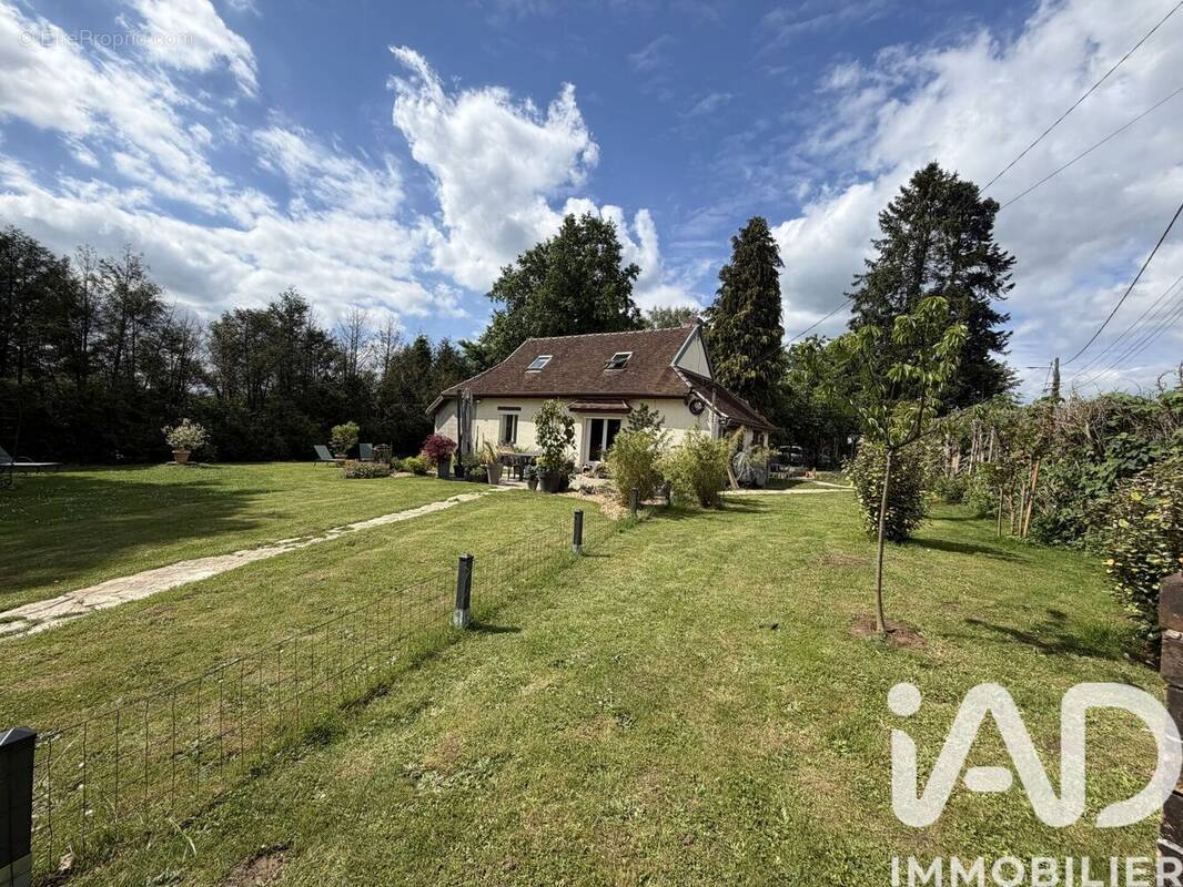 Photo 1 - Maison à MONTMIRAIL